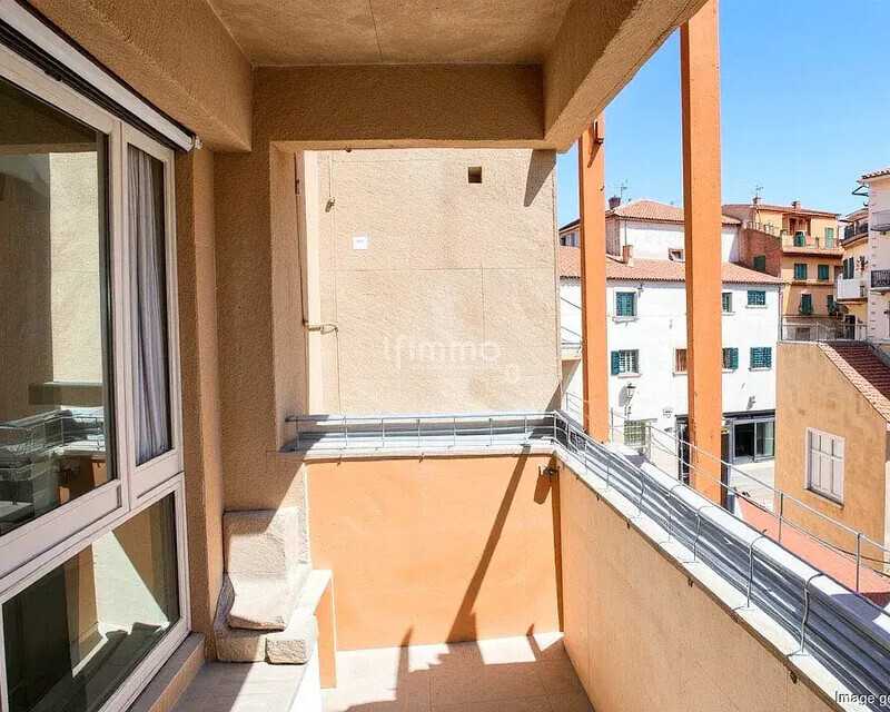 Place Castellane - Grand T2 57m2 - Balcon - Ia generated 1762973144
