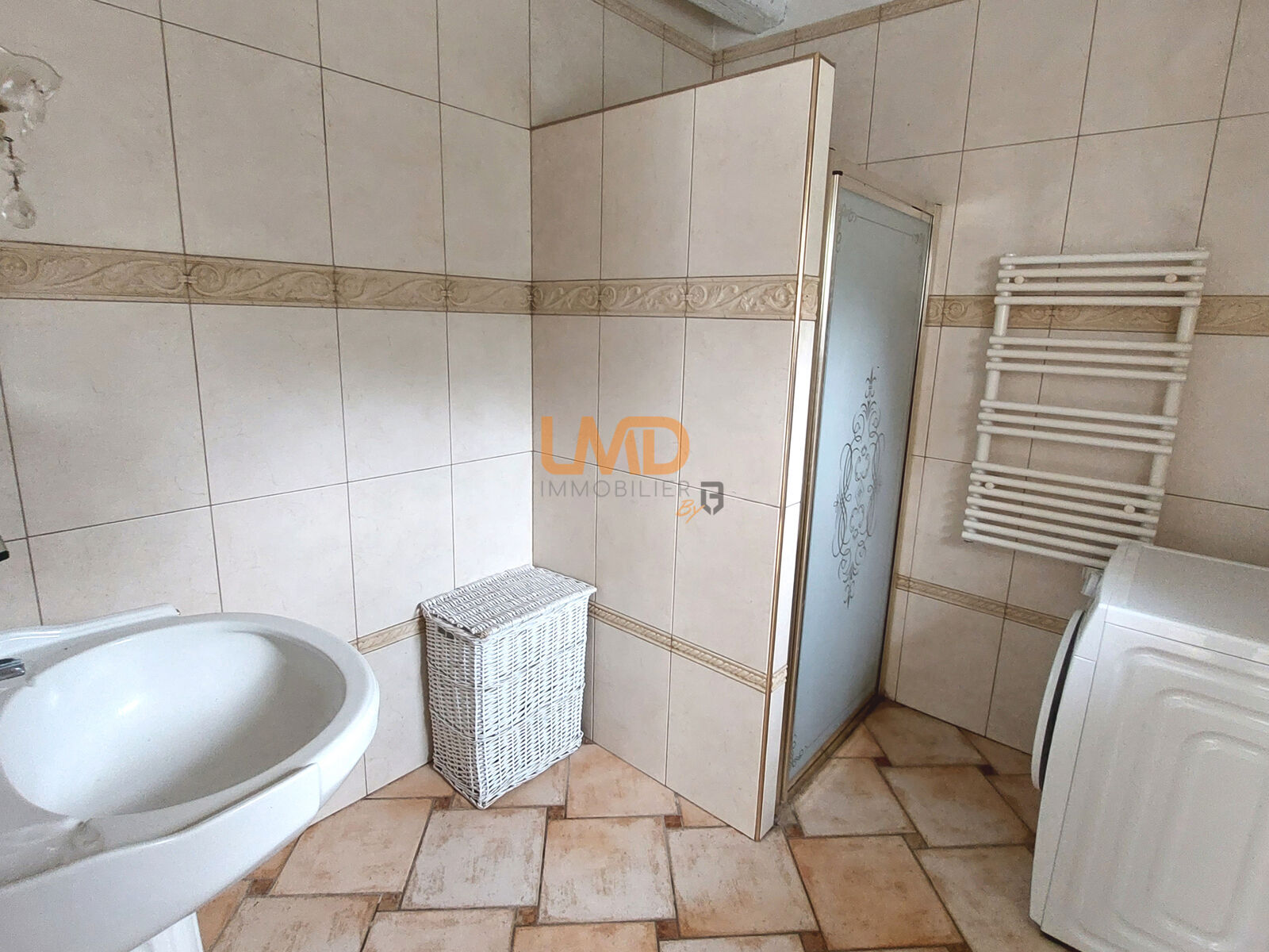 Donnemarie-Dontilly, Maison en pierre, sur terrain clos de murs - 10