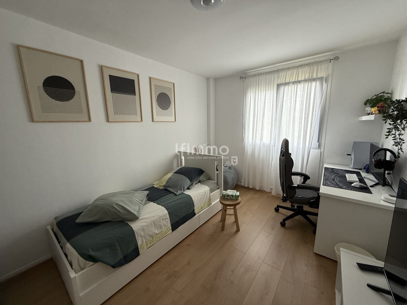 Beau F5 sur Vaujours - Img 2711