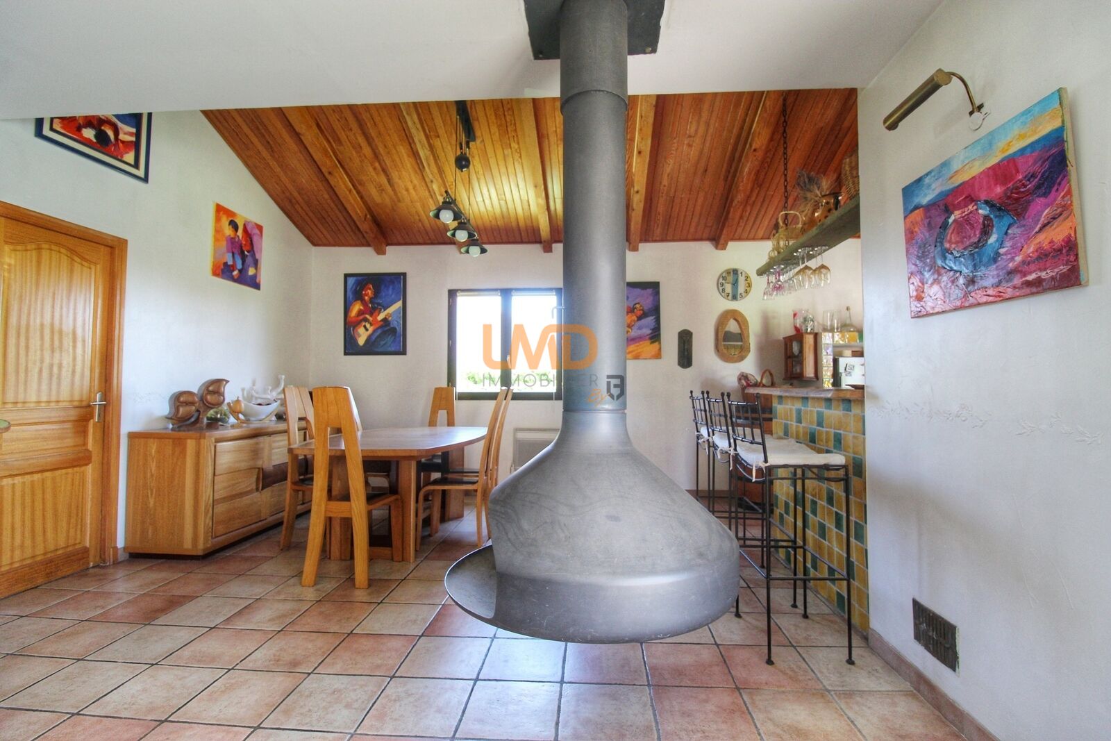 Villa T5 piscine et garage - 1000013387