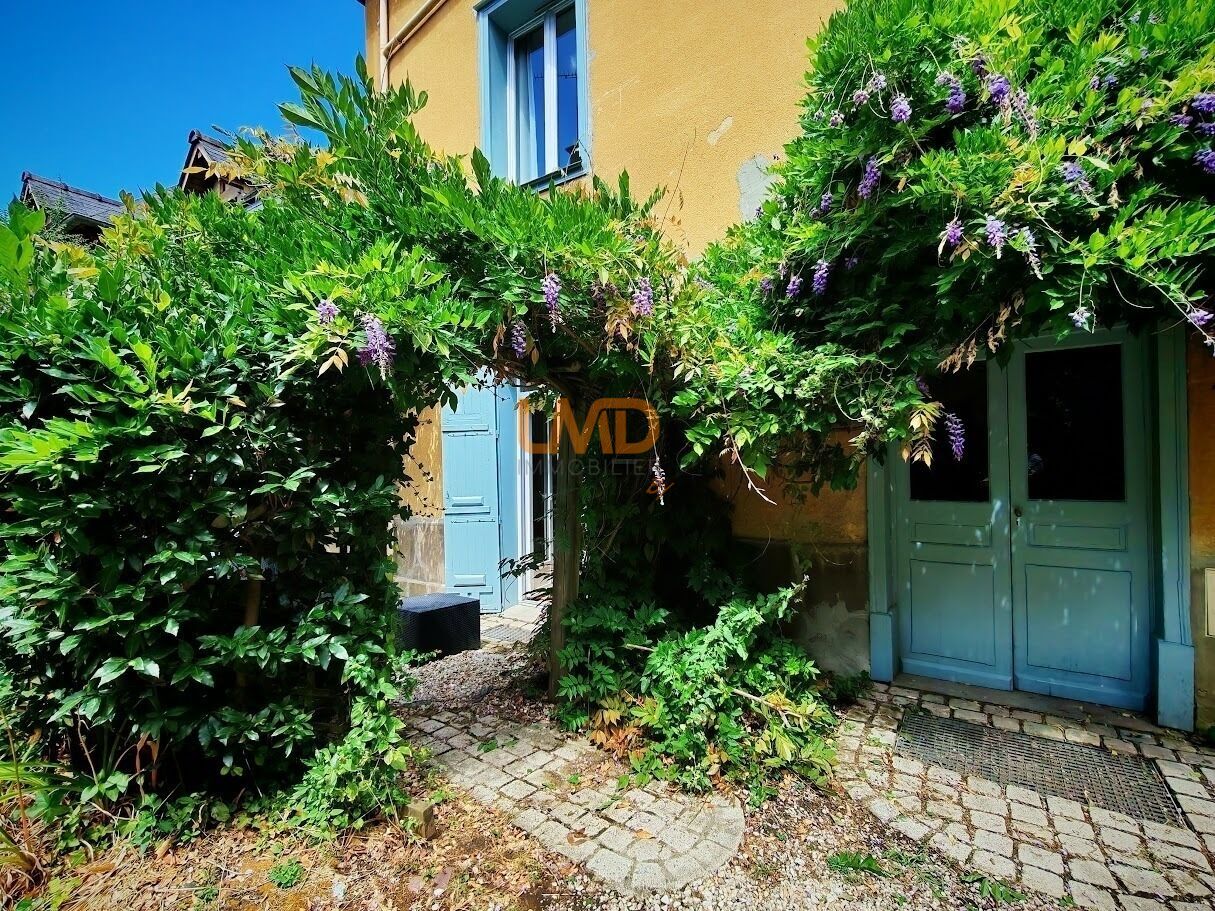 Duplex lumineux avec terrasse privative – Rennes hyper-centre - Duplex-rue-de-dinan-rennes-vue-terrasse-eric-margely