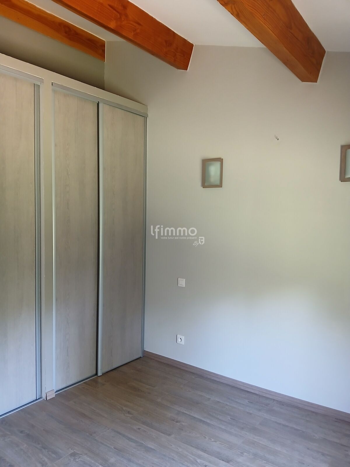 Villa T6 175M2 Avec accès rivière privatif et 2200M2 de terrain - 20250725 154139