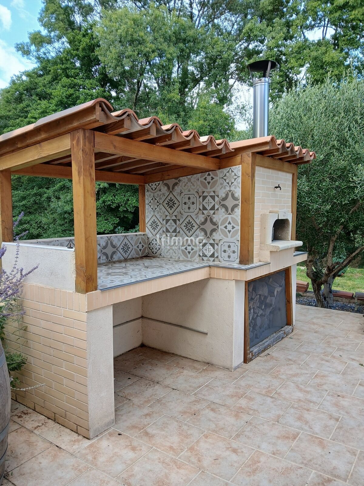 Villa T6 175M2 Avec accès rivière privatif et 2200M2 de terrain - 20250725 163111