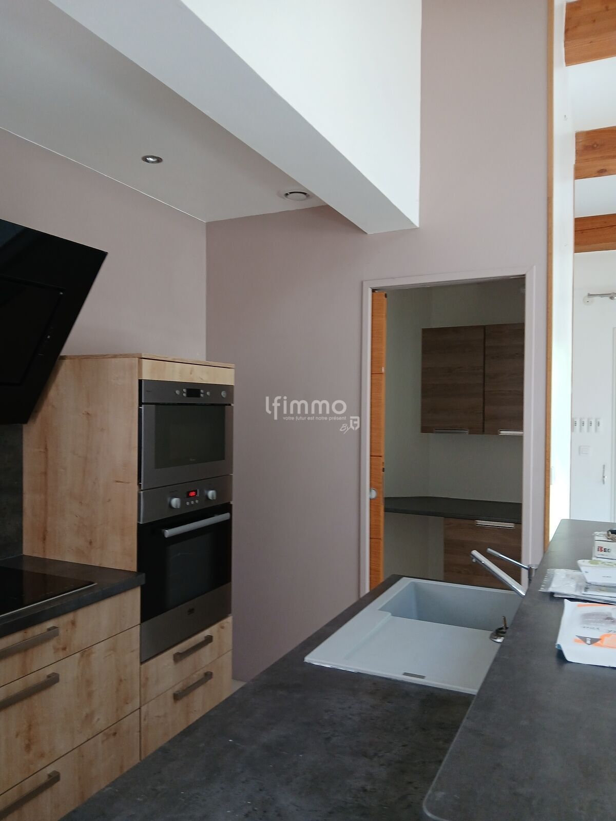 Villa T6 175M2 Avec accès rivière privatif et 2200M2 de terrain - 20250725 154555