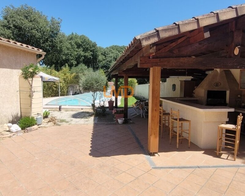 Quissac villa + gîte avec piscine - 5c1f5f1d054d2c14a953f4969037cba4539648fc
