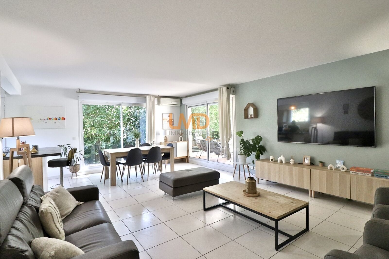 Bel appartement T4 avec jardin et entrée privative - Img 2640c