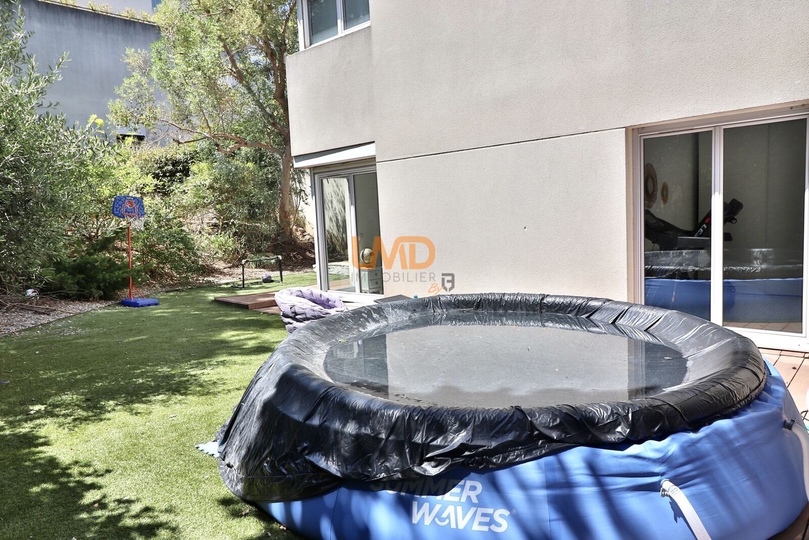 Bel appartement T4 avec jardin et entrée privative - Img 2632y