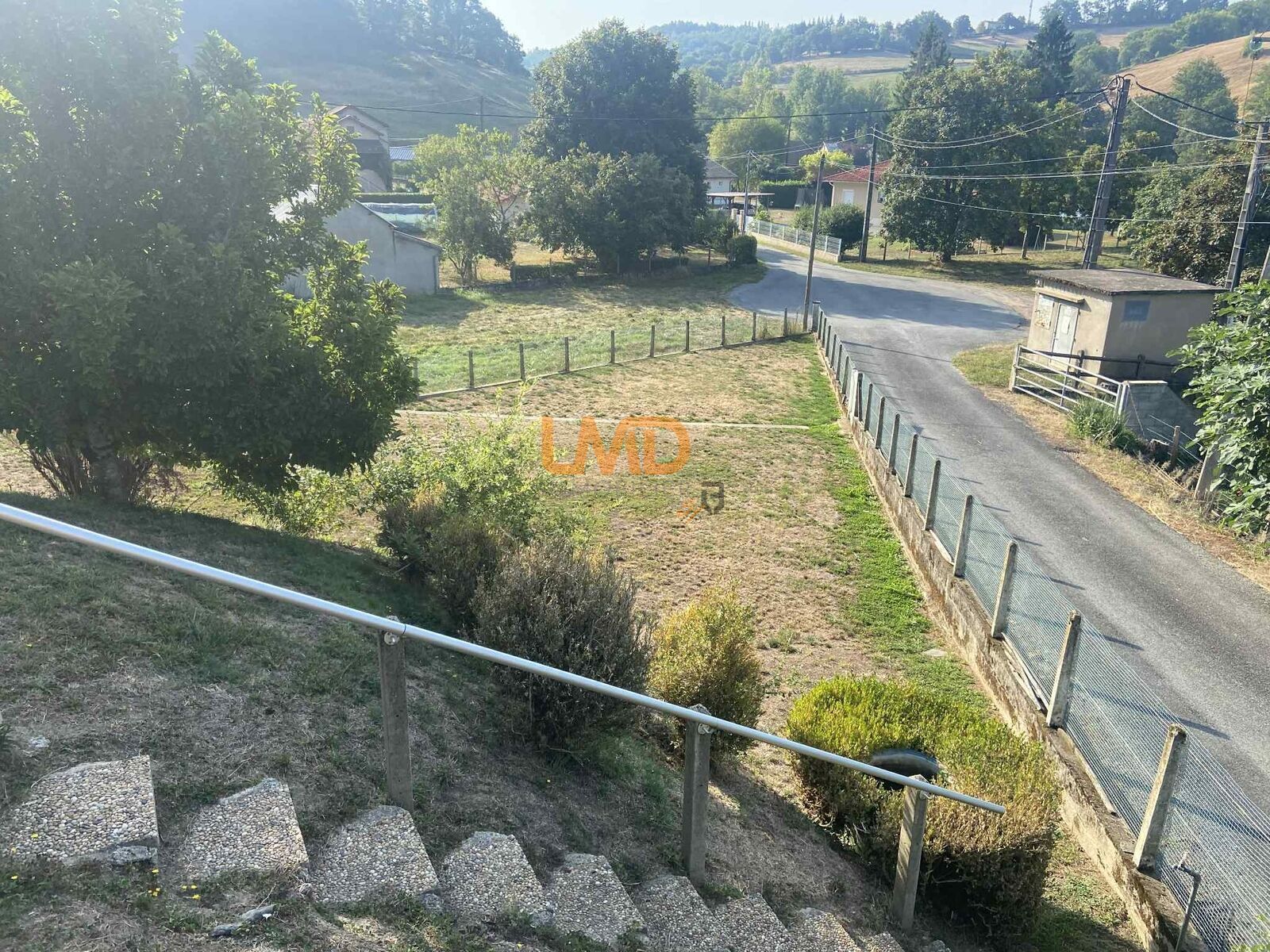 Grande maison avec terrain  - F815dac9-0b37-4a60-98df-d43c260dc583