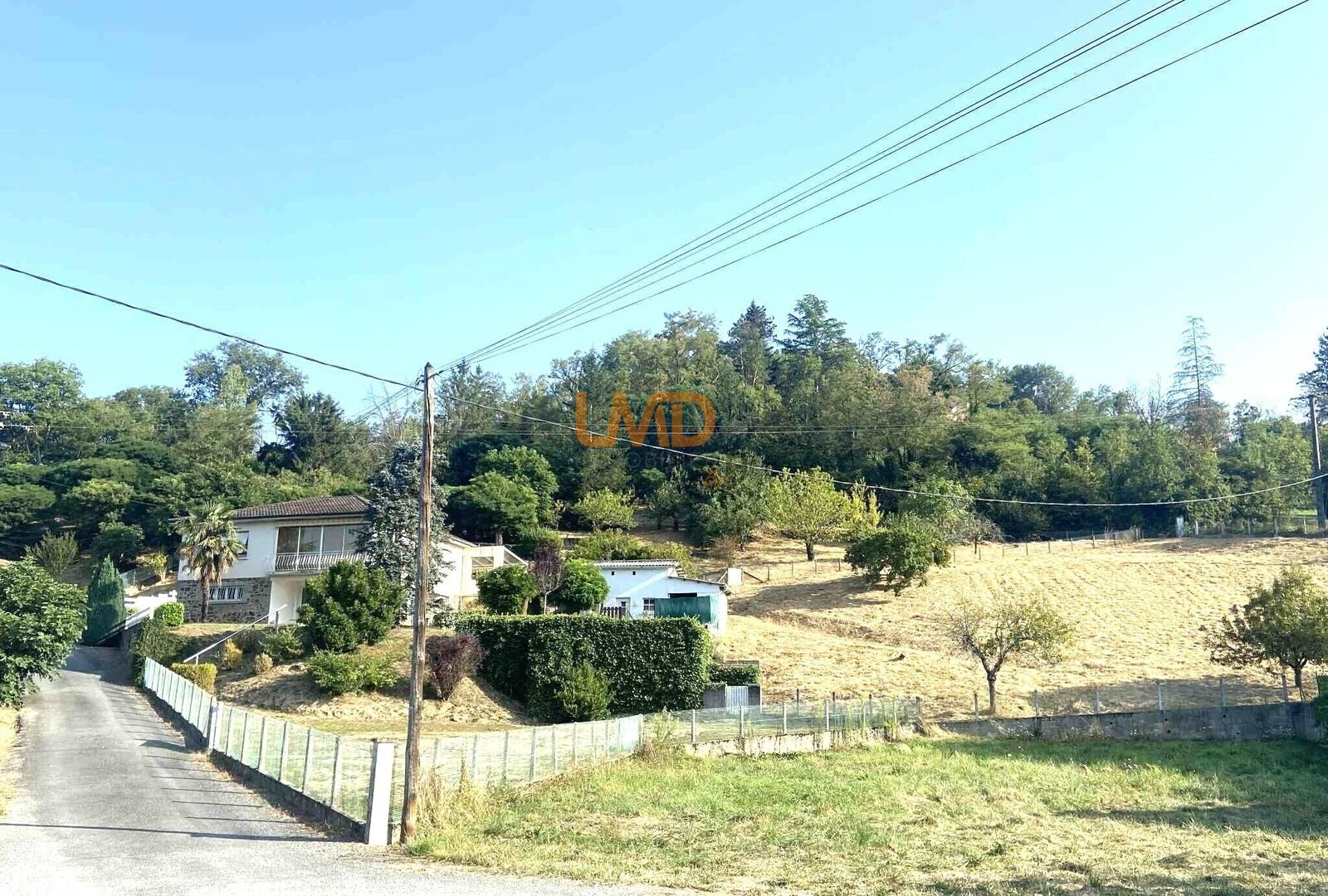 Grande maison avec terrain  - 9391f772-9453-4027-8914-d6da6d4cc185