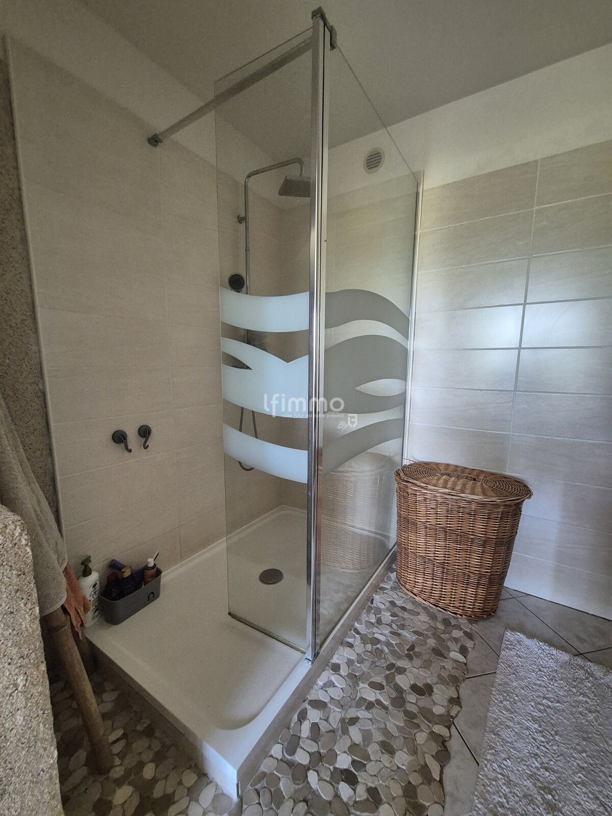 T2 43M2 Terrasse 9m2 StTronc - 20250626 140507