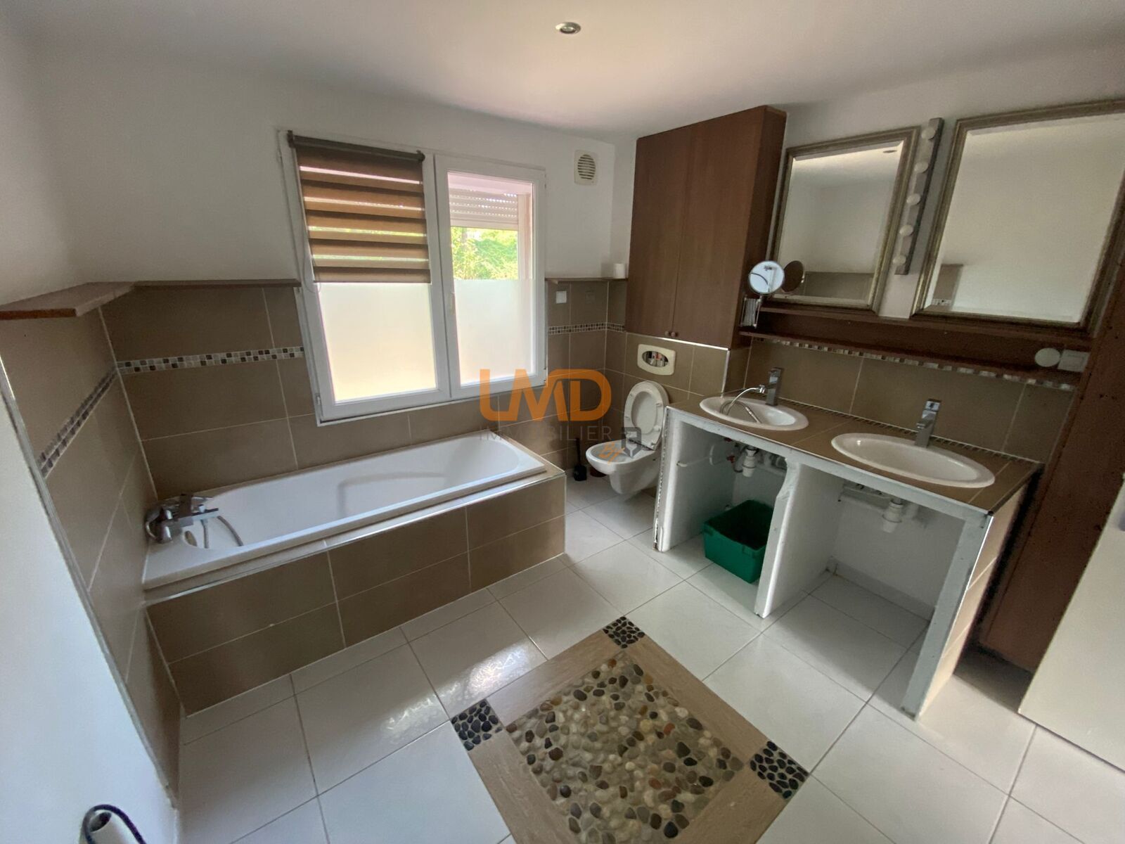 Woippy appartement en souplex 126 m2  - Photo-2025-08-04-18-28-36 5