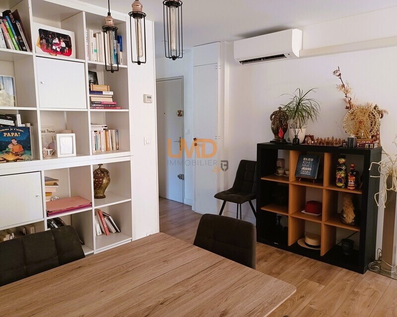 Appartement 4 chambres - Ascenseur - Terrasse - Sejour 4