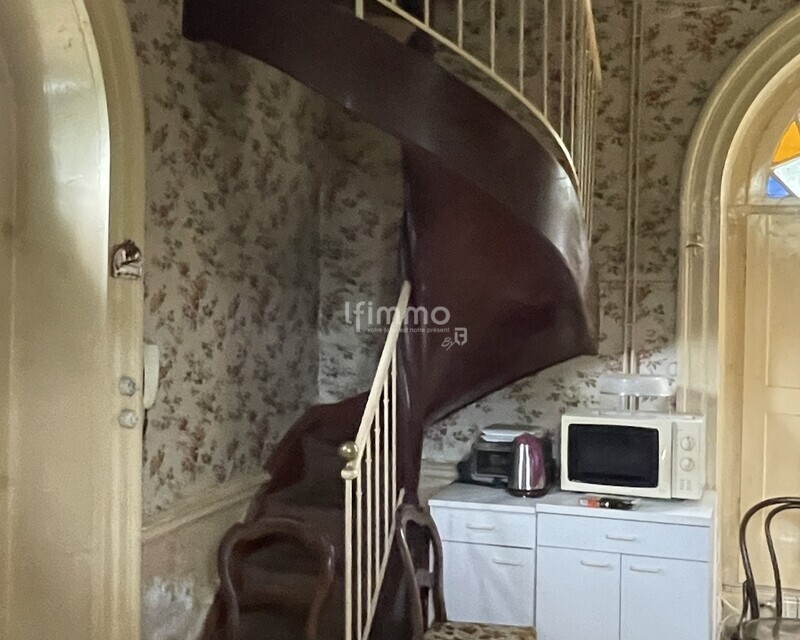 Maison des années 30 à rénover - Img 0229