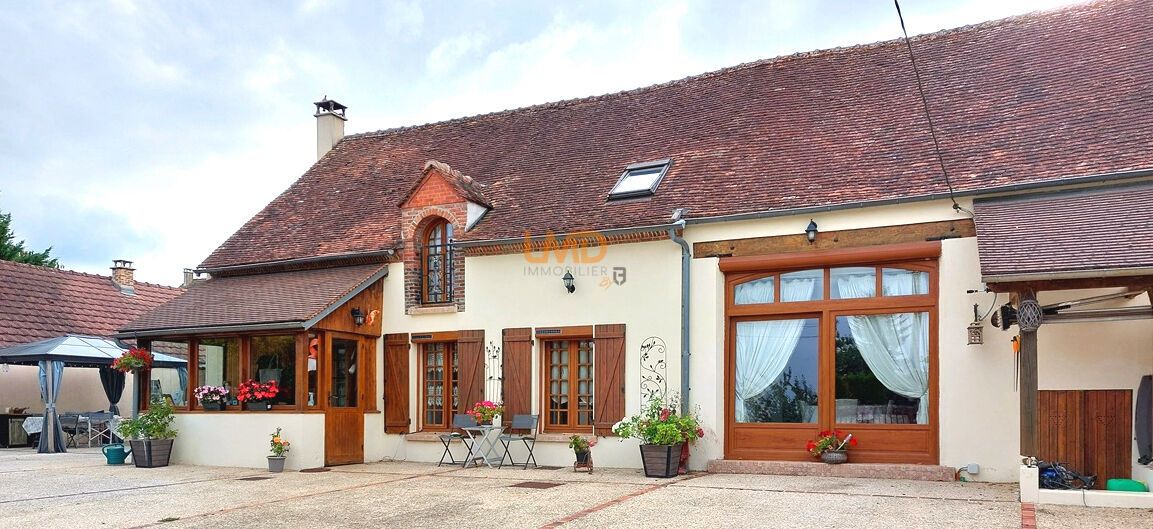 Donnemarie-Dontilly, maison 136 m² 4 chambres sur terrain clos. - Xxxx