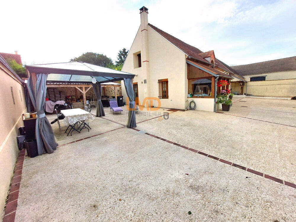 Donnemarie-Dontilly, maison 136 m² 4 chambres sur terrain clos. - 2.2
