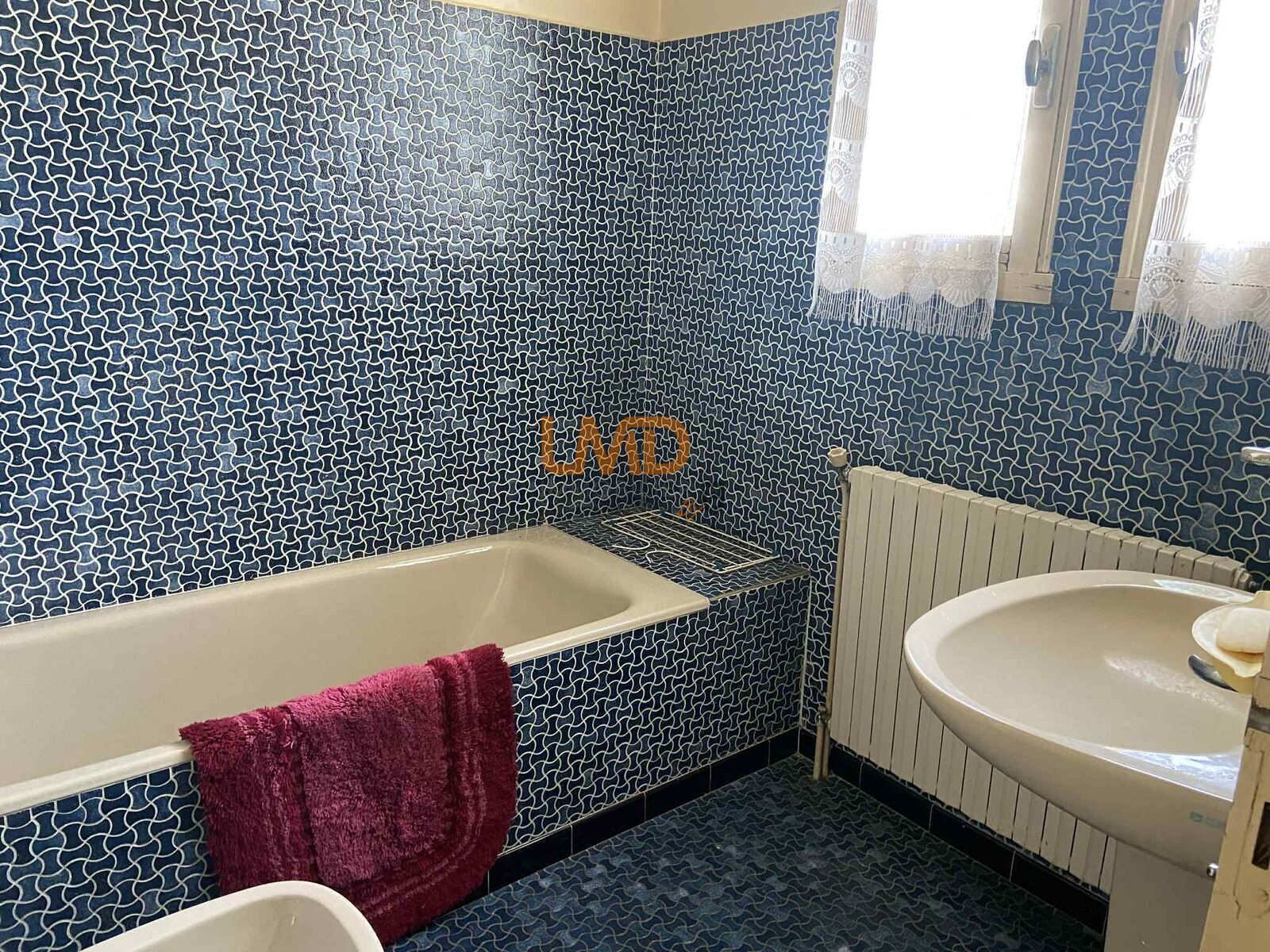 Maison avec terrain  - D95d73d3-3bae-4856-97af-014df1c96424