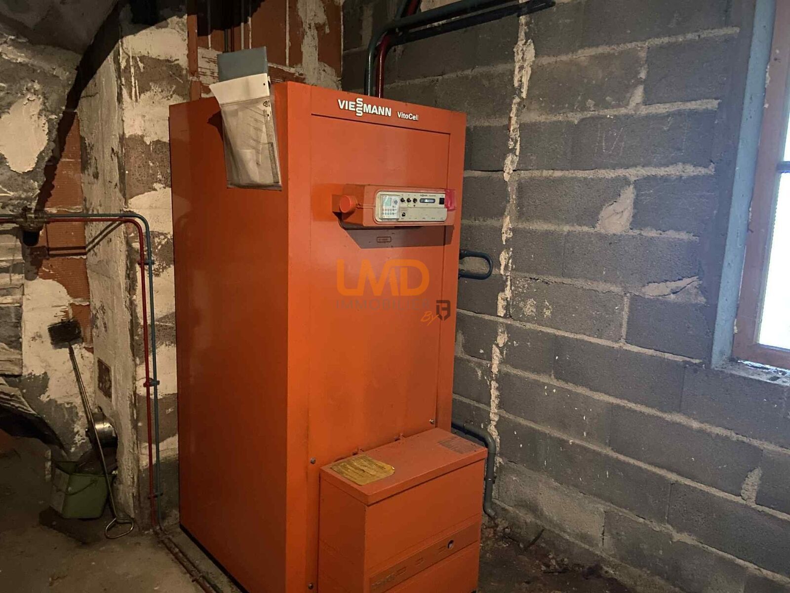 Maison avec terrain  - B3dc39ed-e1fd-4a01-a48f-df49f776b6af