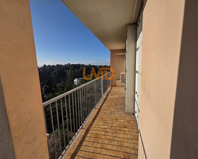 Appartement T5 avec terrasse - 20251230 111559