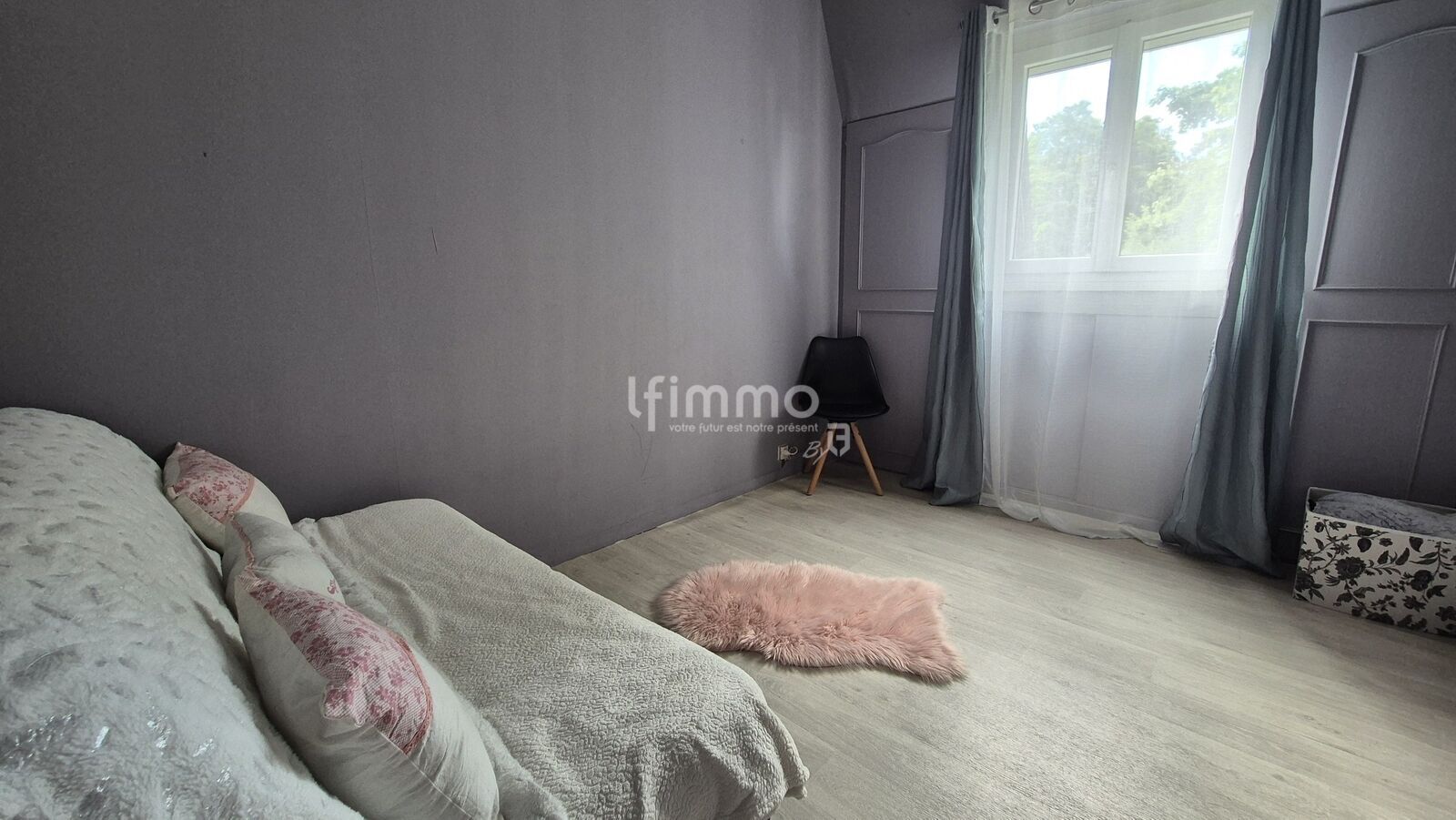 maison atypique à  Louvres de 82m² - Chambre 2