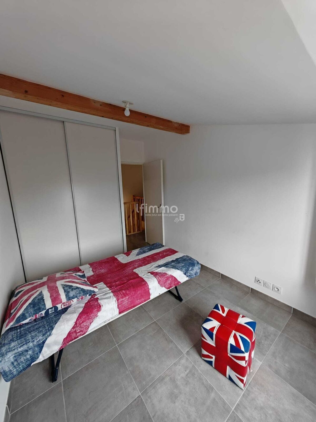 Appartement T3 en duplex à Miramas - 1000026843