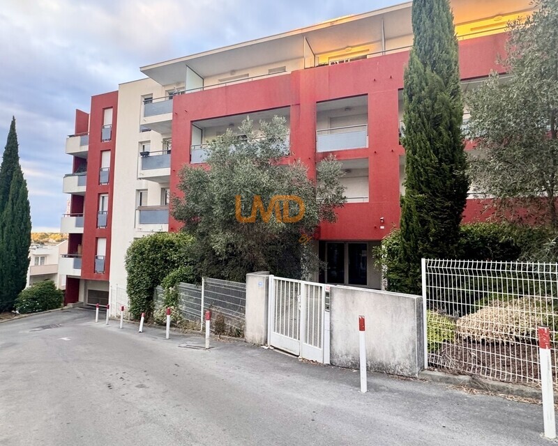 T2 50 m² avec terrasses et 2 parkings quartier hôpitaux facs - Img 1899