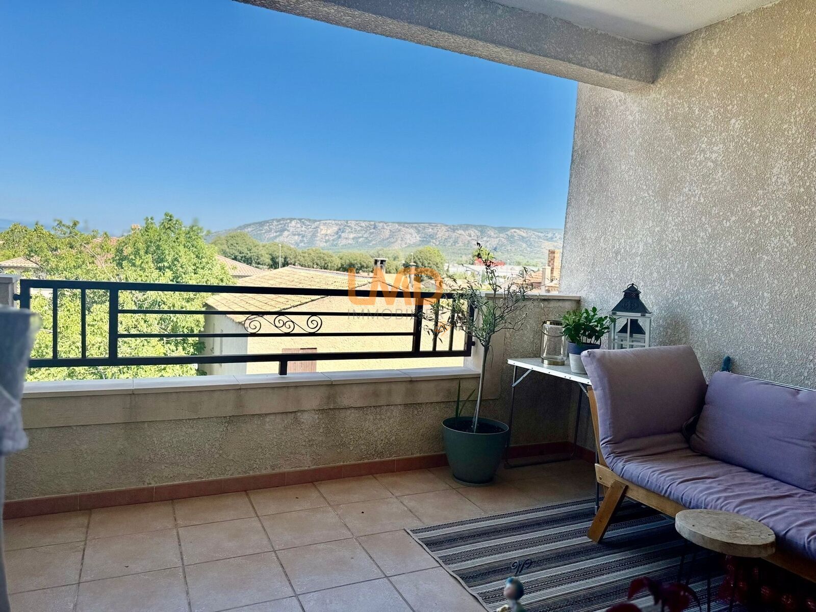 Bel Appartement en Résidence de Haut Standing en Ville au Calme - À VENDRE T3 CAVAILLON