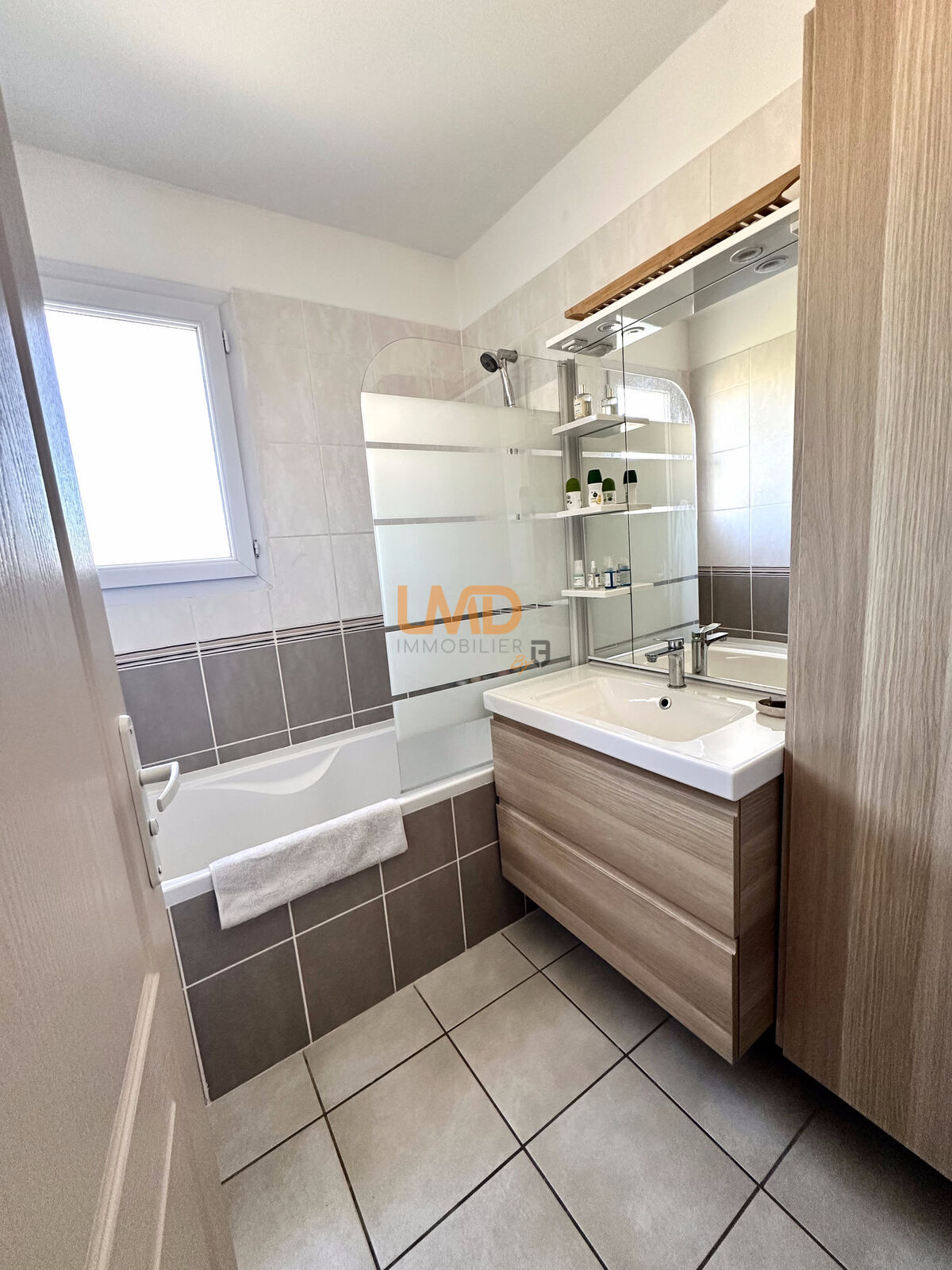 Bel Appartement en Résidence de Haut Standing en Ville au Calme - À VENDRE T3 CAVAILLON