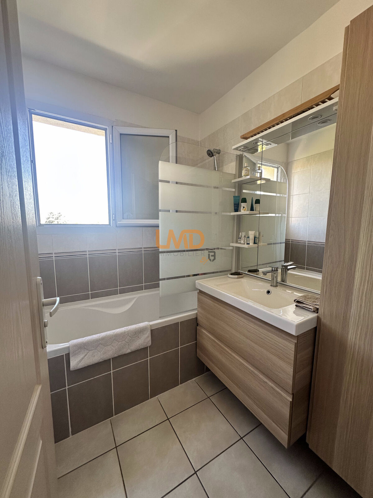 Bel Appartement en Résidence de Haut Standing en Ville au Calme - À VENDRE T3 CAVAILLON