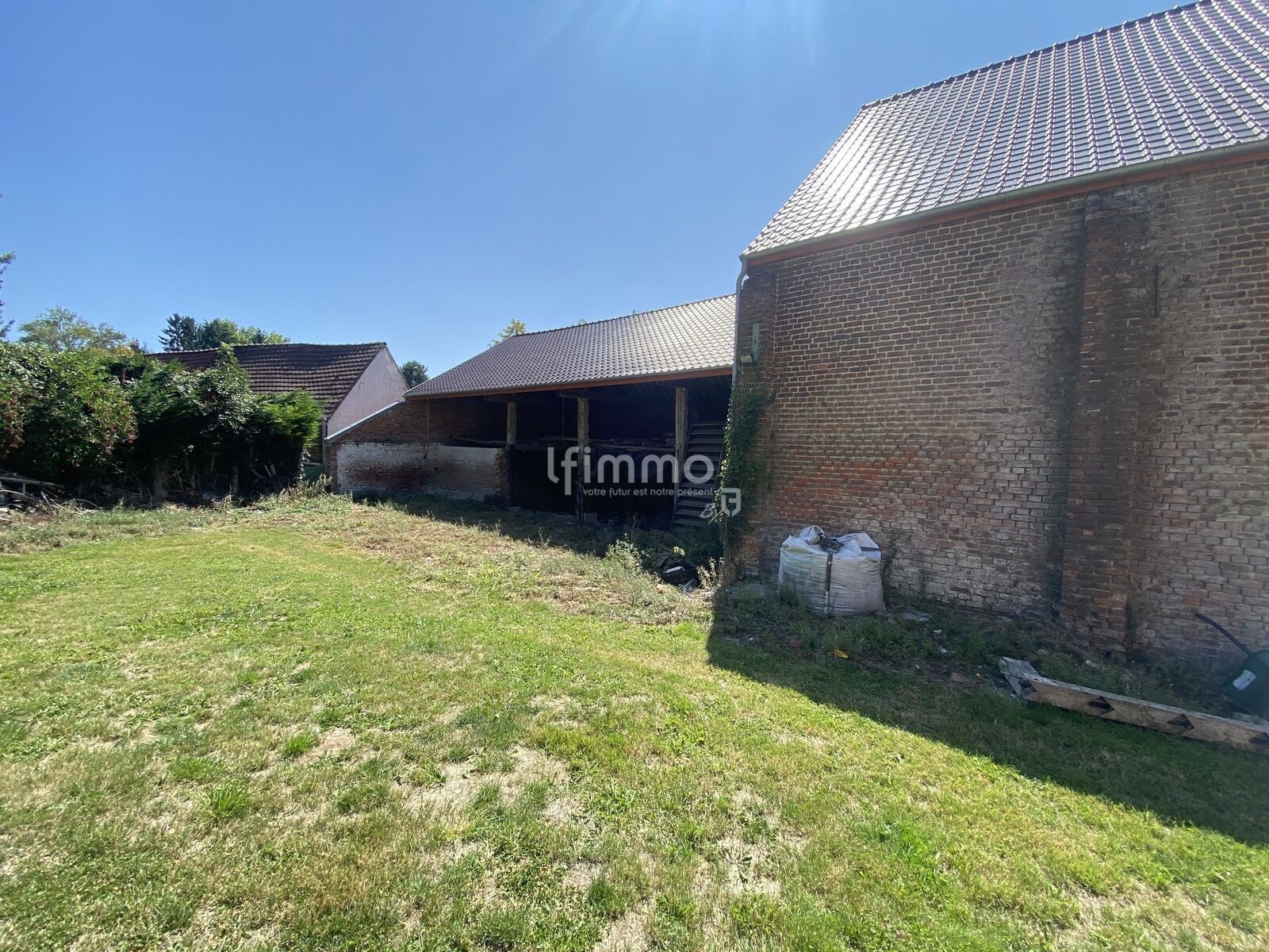 Ensemble immobilier - Dji 20250811 143913 645