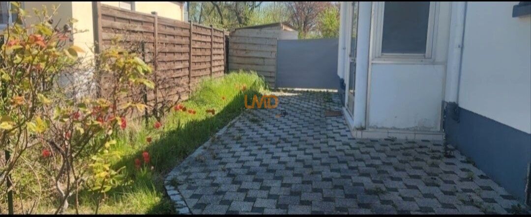 Maison avec magnifique terrain rare  - Screenshot 20250821 171433 messages