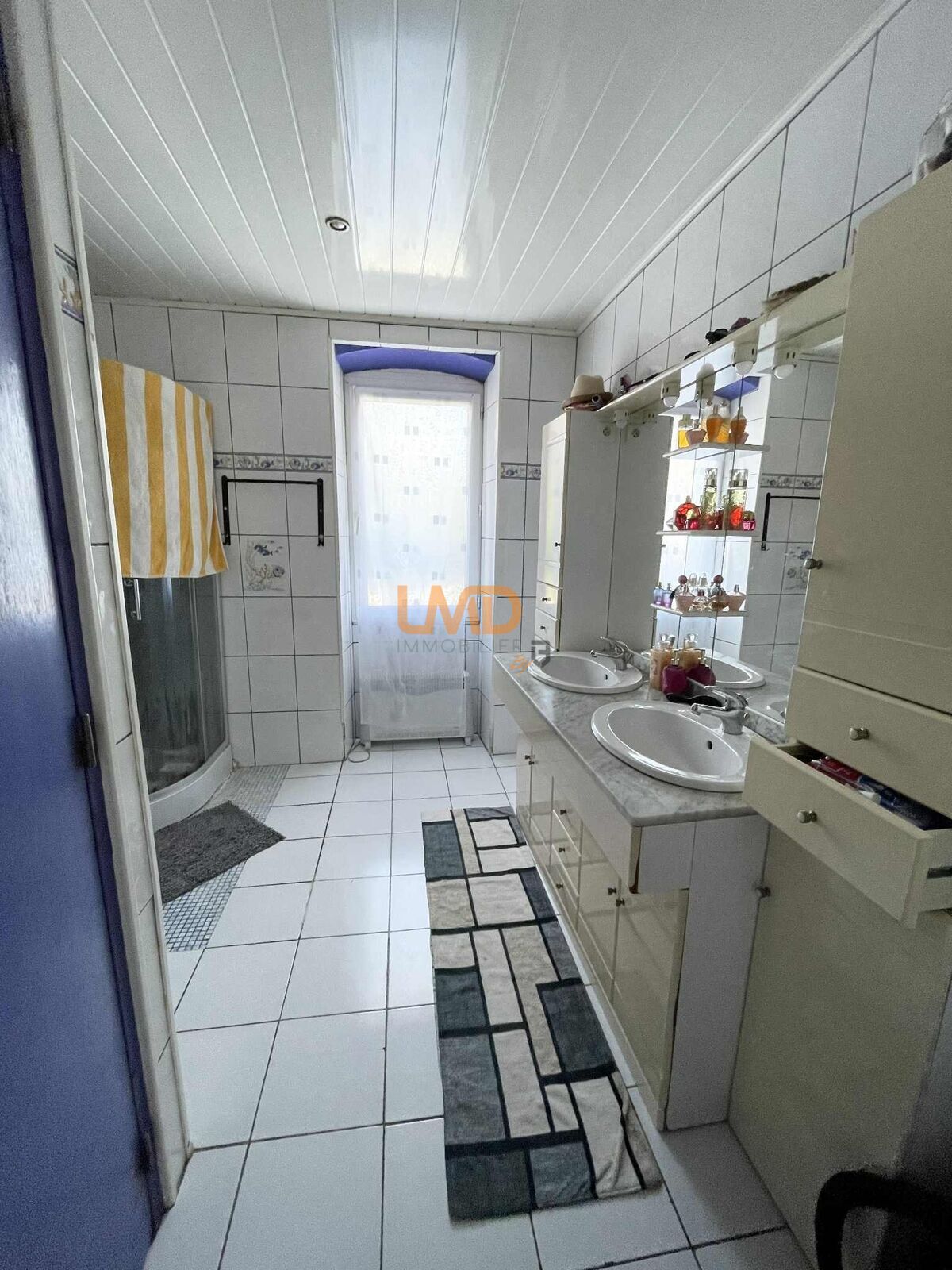 Maison dans lotissement  - F52340c8-94c3-4d51-98dd-0bb97a07974f