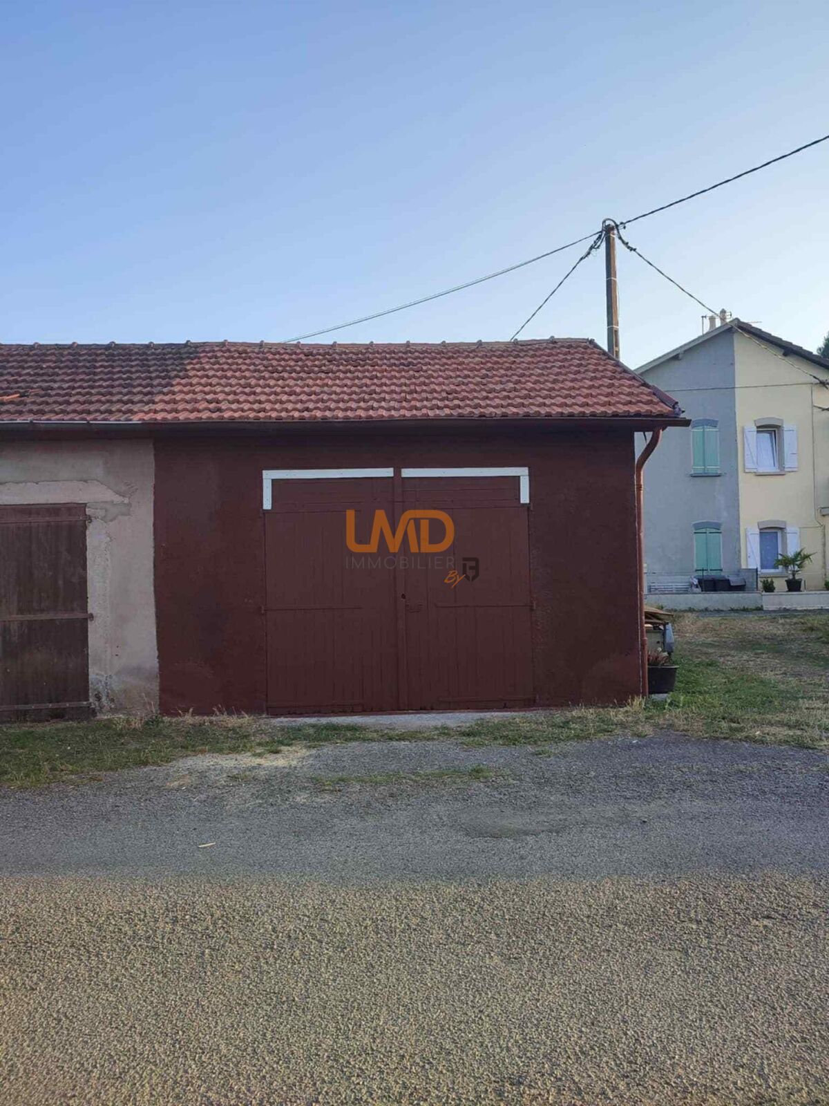 Maison dans lotissement  - 19ef1a28-f35e-4032-ad3c-11b13630c4fc