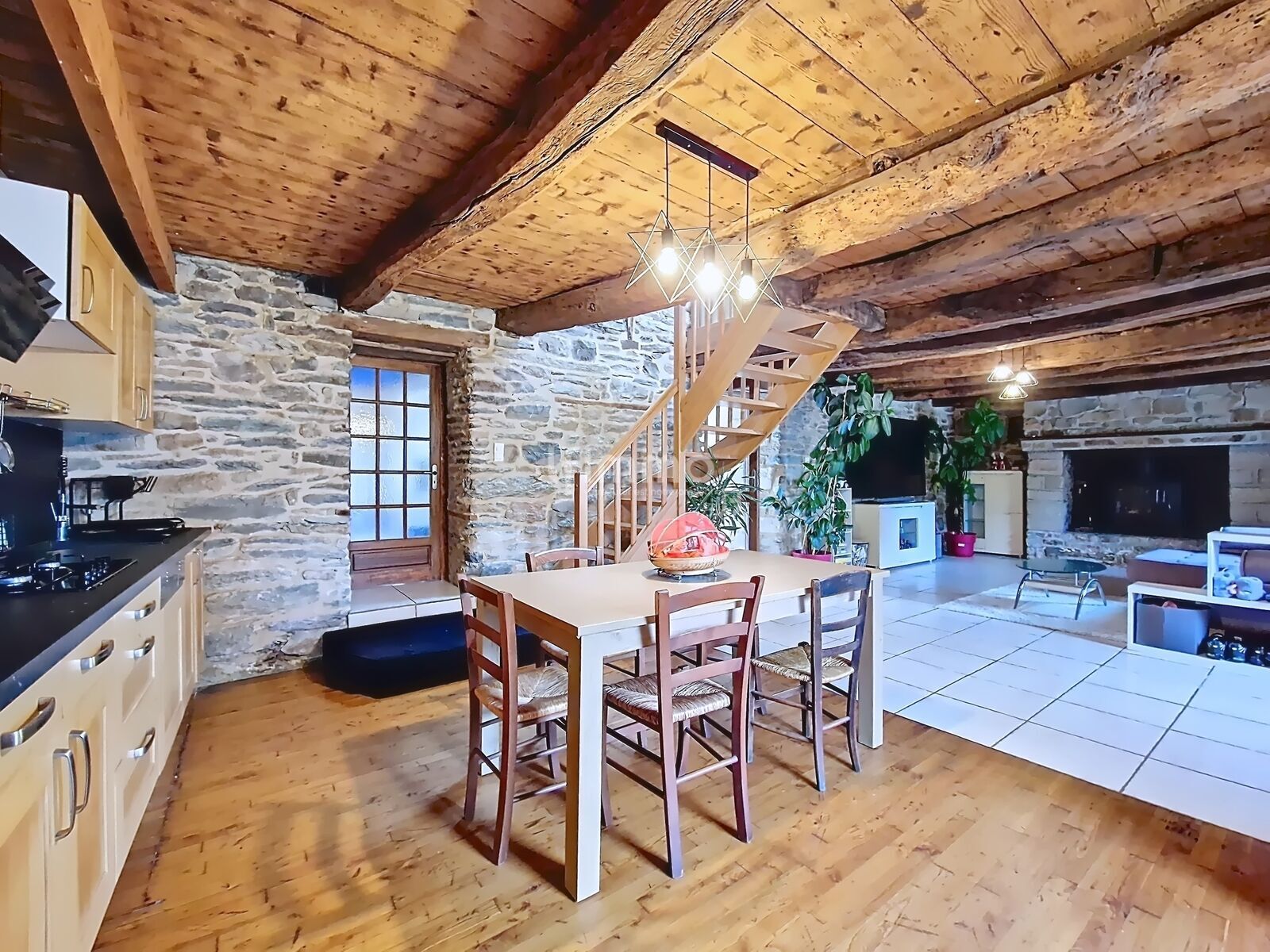 Maison de 6 pièces, 125 m2 à Roudouallec (56110) - Jacqs-gaetan 00002