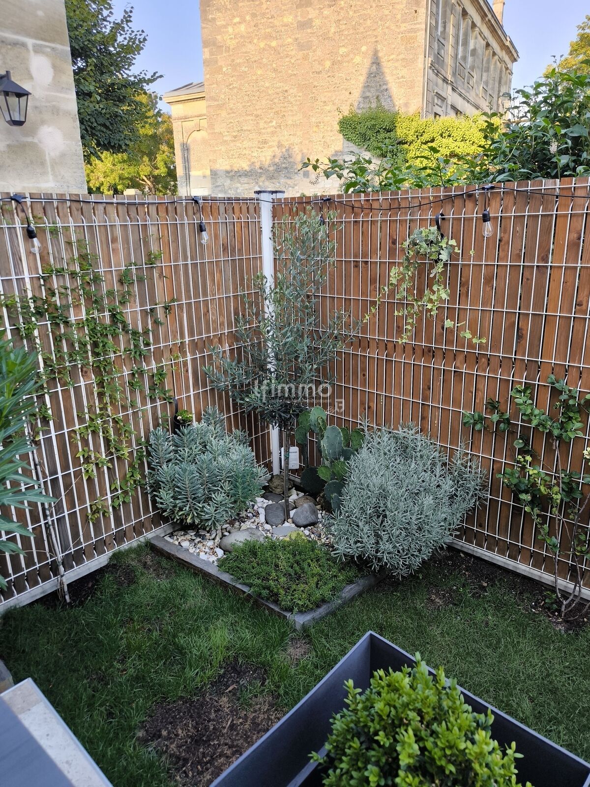 Maison de ville en pierre  centre St André de cubzac - Img 20250825 191636