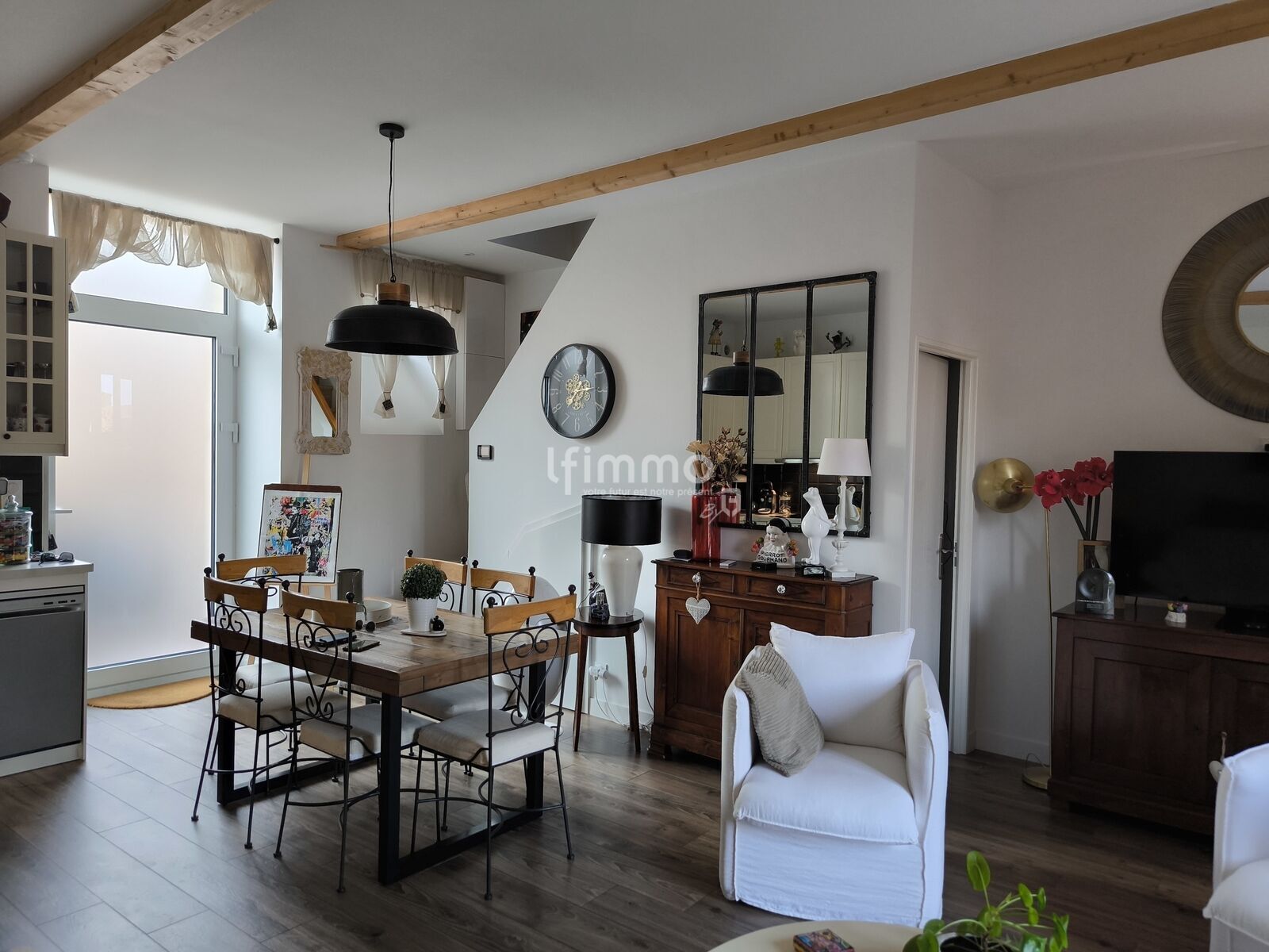 Maison de ville en pierre  centre St André de cubzac - Img 20250825 191353