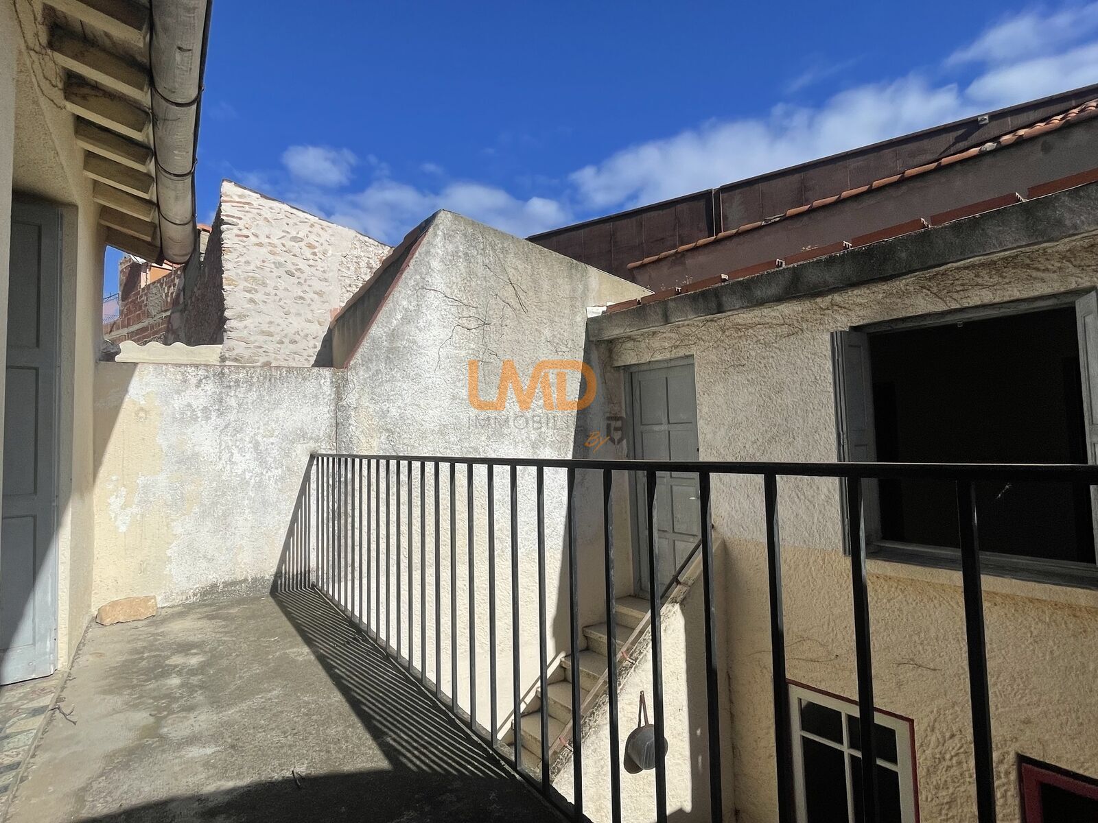 Maison de village 71 m2 cour et dépendance - Img 9336