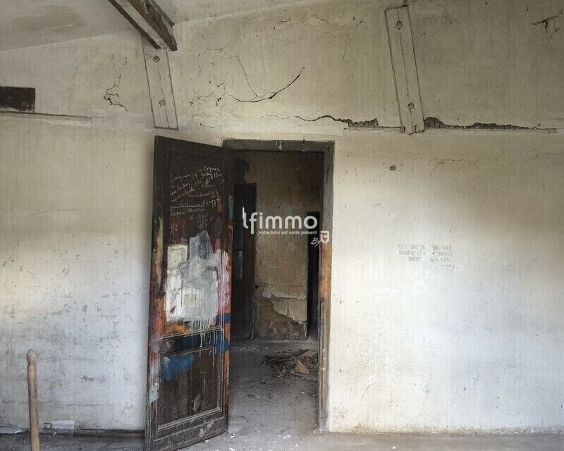 Entrepôt de 300m2 150 000€ FAI - Chai st loubes pasteur