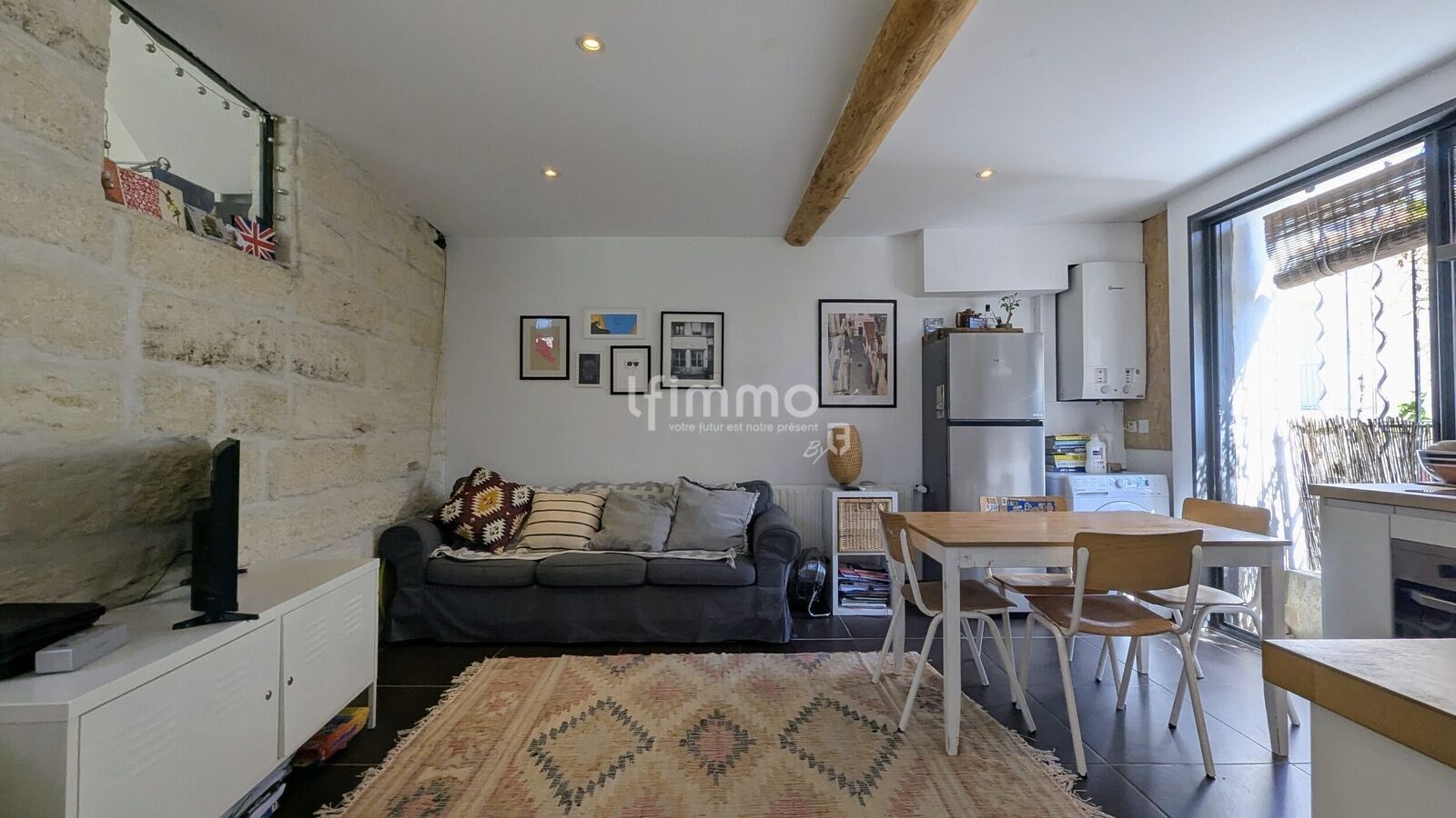 Quartier Méditerranée : T3 + Terrasse + Garage - Sejour cuisine