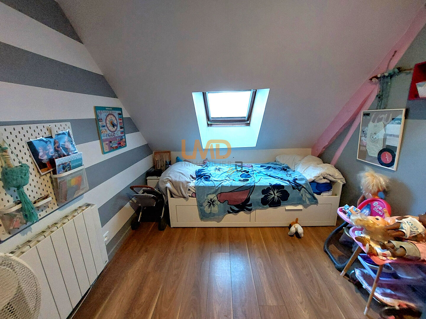 Bray-sur-Seine, maison rénovée plus grange sur terrain clos. - 9