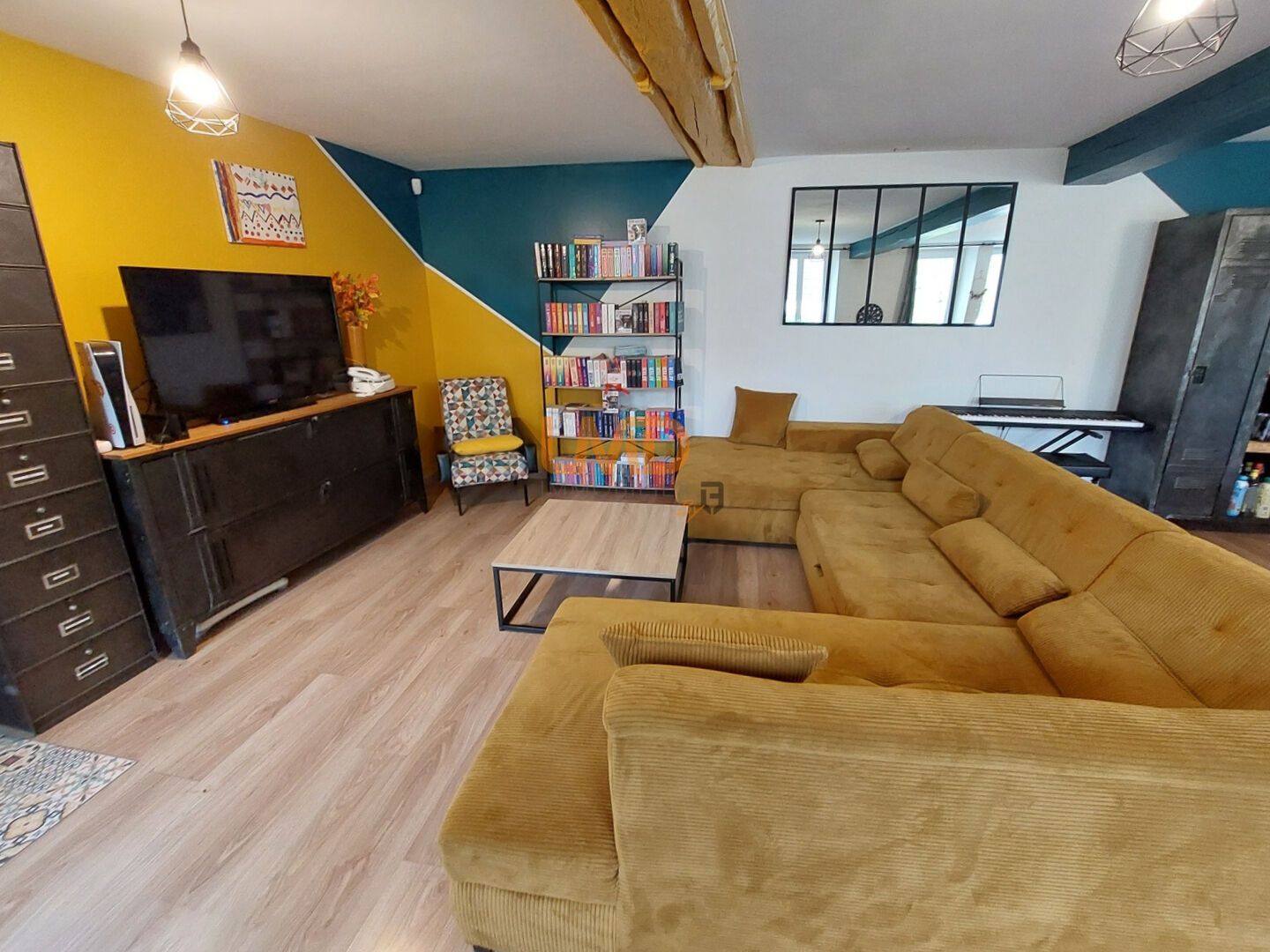 Bray-sur-Seine, maison rénovée plus grange sur terrain clos. - 4