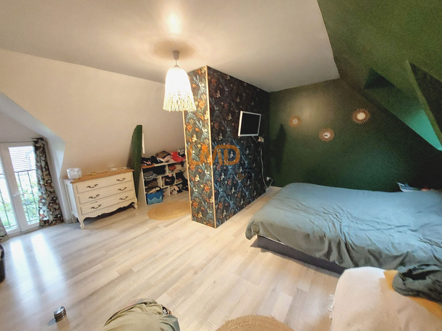 Bray-sur-Seine, maison rénovée plus grange sur terrain clos. - 11