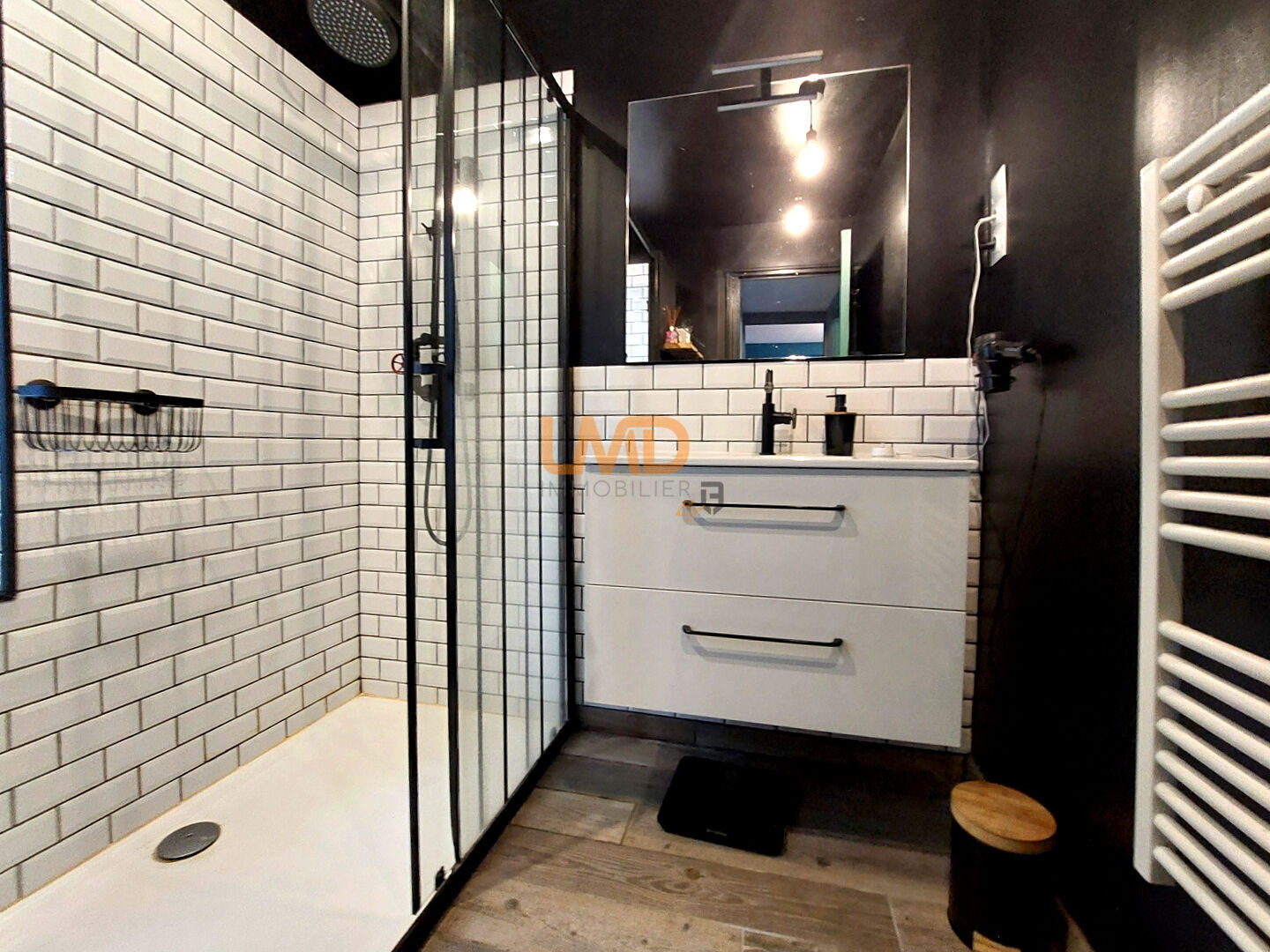 Bray-sur-Seine, maison rénovée plus grange sur terrain clos. - 6