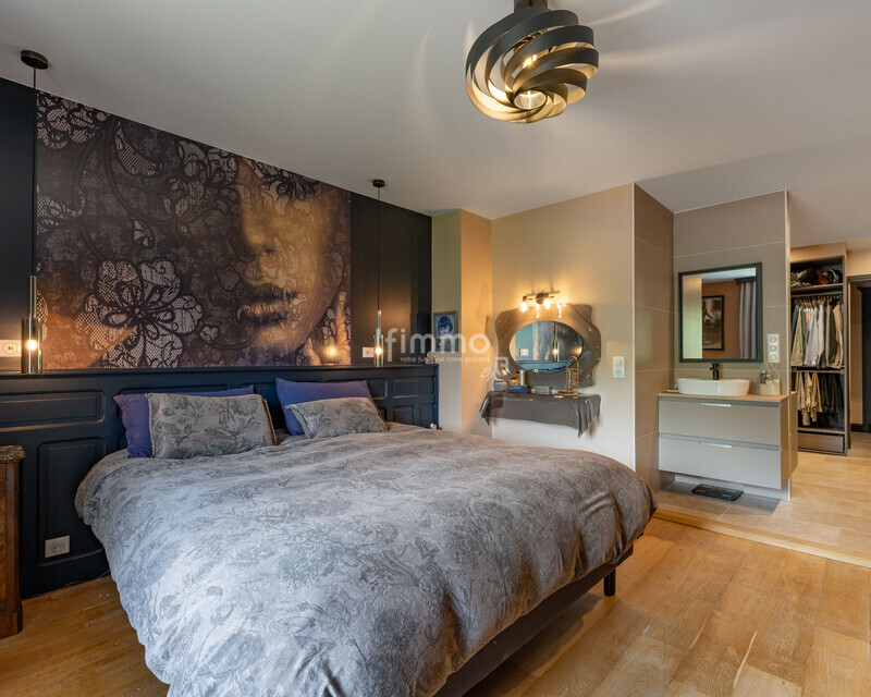 Superbe propriété et terrain attenant -box à chevaux - H i lf immo dogneville-29