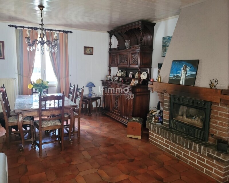 maison de ville - Bcaecc3b-1ef4-4064-9180-811a47038579