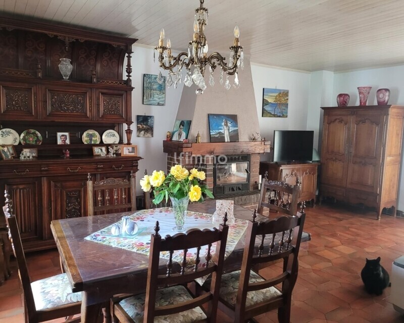 maison de ville - 756f3b96-1291-4696-85ee-c78cbaf5ea03