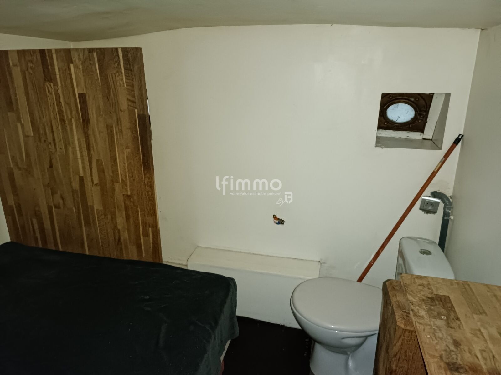 Bateau de plaisance  - Apsou-toilettes