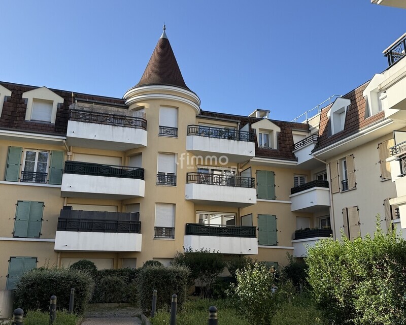 Du récent à Vaujours - Img 3353