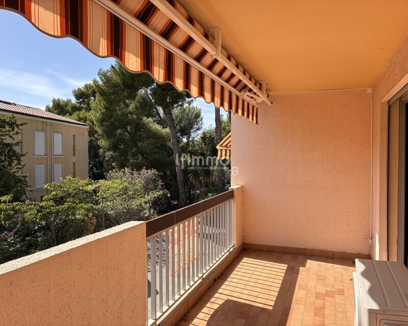 Sanary - T2 31m2 + Terrasse + Parking  - Img 4861 2