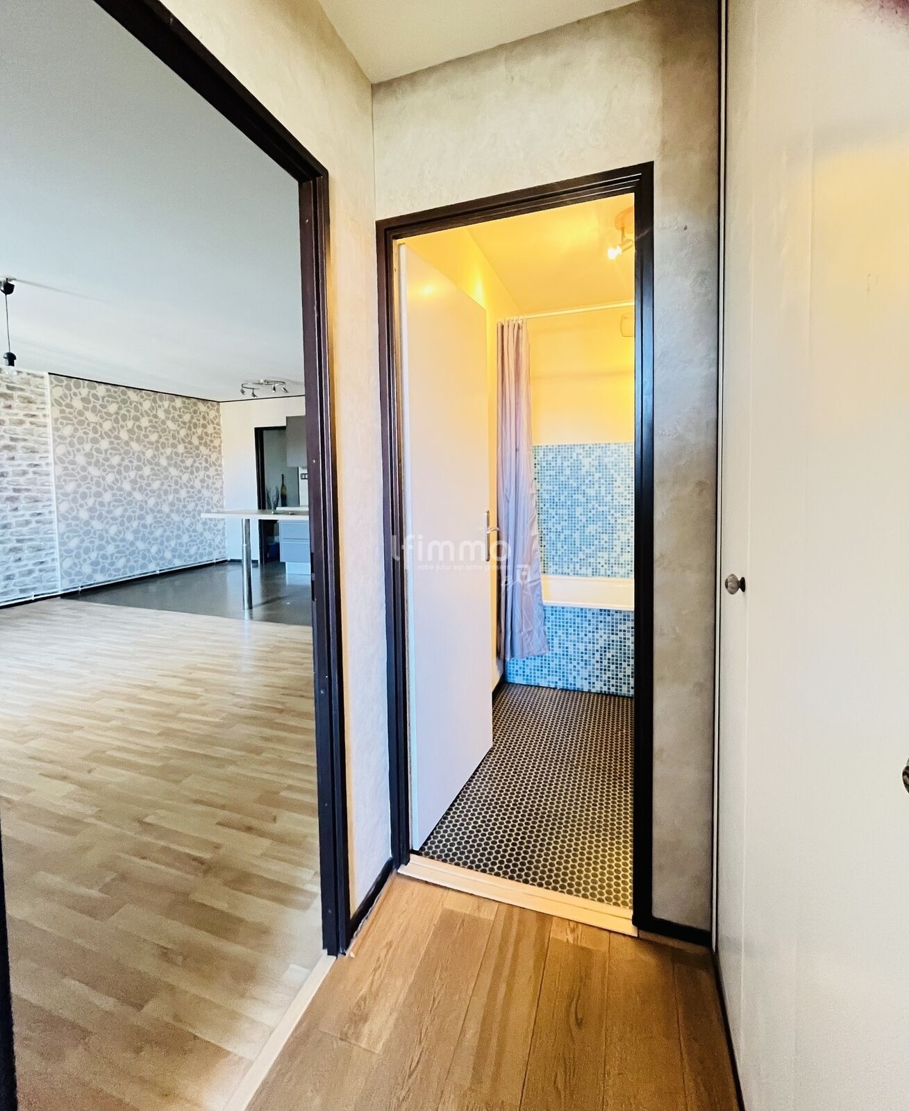 Idéal 1er achat T2 avec balcon  - Img 1407