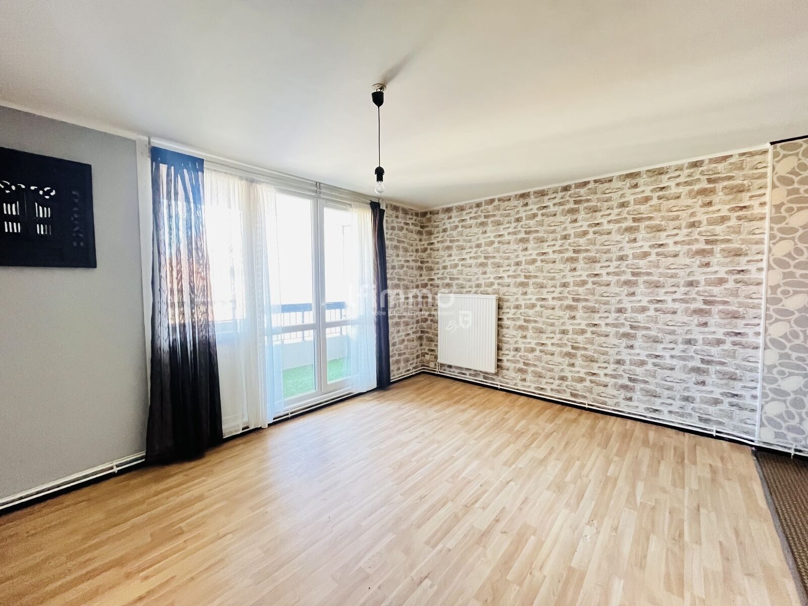 Idéal 1er achat T2 avec balcon  - Img 1393